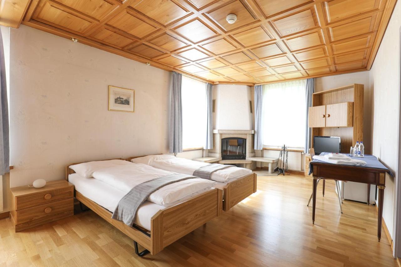 Hotel Loewen Niederuzwil Экстерьер фото